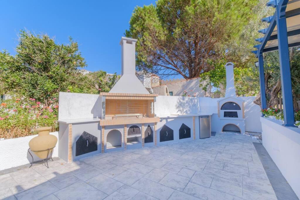 Lefkathia Beach Villa - Gated Beach-Front Private Villa At Lefkathia Beach, Chios! Volissos Exterior foto